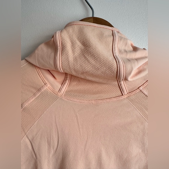 NWOT Sweaty Betty Athlete Hooded Long Sleeve Running Top In Sunset Pink - Medium - Picture 12 of 16